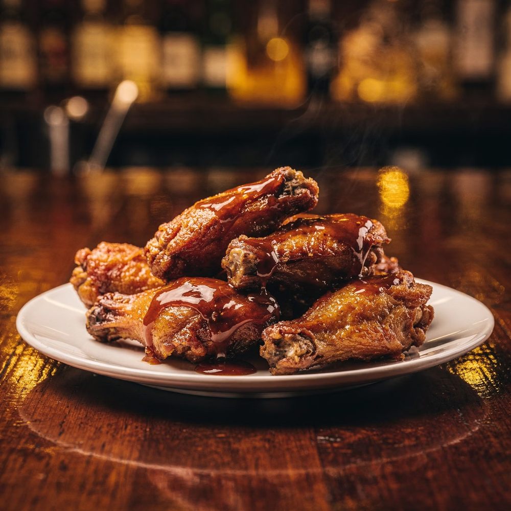 Asinhas de frango douradas e crocantes